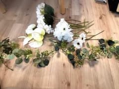 美品　結婚式ウェルカムスペース　造花セットのサムネイル