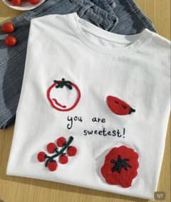 トマト刺繍 Tシャツ ホワイトのサムネイル