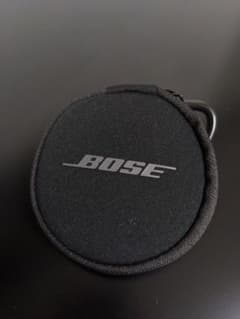 Bose イヤホンケースのサムネイル
