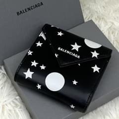 【美品】BALENCIAGA 三つ折り財布 スタームーン黒白 星柄 BALENCIAGA（バレンシアガ） 財布 三つ折り ミニ財布 コンパクト 小物