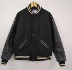 TM ATHLETICS × BEAMS スタジャン 40 ブラックのサムネイル