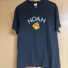 【7/12まで】NOAH 半袖カットソー フルーツモチーフ Tシャツ 黒のサムネイル