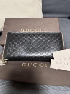 GUCCIシマ＊ハートチャーム＊ラウンドファスナー - メルカリ