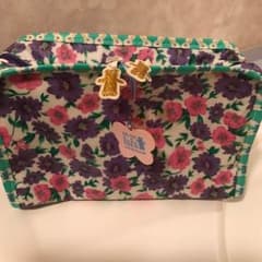 fafa（フェフェ）☆未使用ポーチのサムネイル