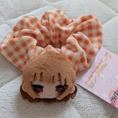 カラフルピーチ マスコット付きシュシュ① えと