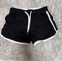 n*a様 ショートパンツ　黒のサムネイル
