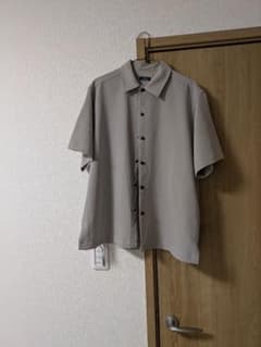 ITEMS URBAN RESEARCH 半袖シャツ グレーのサムネイル