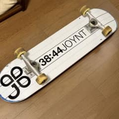 JOYNT スケートボード コンプリートTENSOR Mag Lightトラック JOYNT スケートボード コンプリートTENSOR Mag Lightトラック - メルカリ