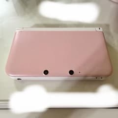 Nintendo 3DS LL ピンク×ホワイト 本体のサムネイル