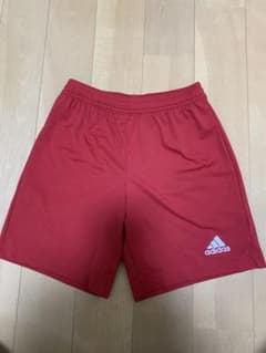 【美品】adidas レッド ハーフパンツ 140のサムネイル