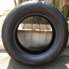 新古美品 送料込 TOYO 225/65R17 プロクセスSUV 2本のサムネイル