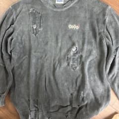 9090 ダメージ加工 グレー ニットセーターのサムネイル