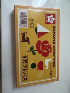 サクラクレパス ふとまき 12色のサムネイル