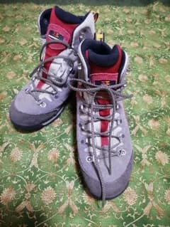 ガルモント　ゼブGTX  トレッキングシューズのサムネイル