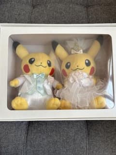 ウェディング　ピカチュウ　結婚式　ぬいぐるみ　ポケモンセンター限定のサムネイル