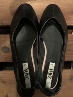 zara フラットシューズ　バレーシューズ　本革のサムネイル