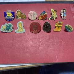 ピンバッジまとめて。のサムネイル