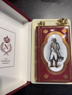 CAMUS NAPOLEON コニャック ブック型ボトル 赤 ② - メルカリ