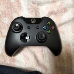 XBOXのワイヤレスコントローラーのサムネイル