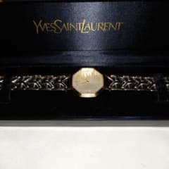 Yves Saint Laurent ゴールド時計のサムネイル