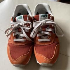 お値下げ★new balance373スニーカー★‼︎のサムネイル