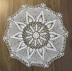 ※値下げしました※【19】ハンドメイド かぎ針編みのドイリーのサムネイル