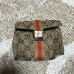 値下げ期間限定✩GUCCI(グッチ)アクセサリーポーチのサムネイル