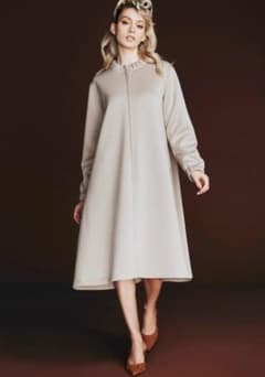 ★新品タグ付★ダブルスタンダード　モノフィラエアクッションワンピース36のサムネイル