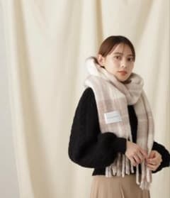 JILL by JILLSTUART チェック柄マフラーのサムネイル