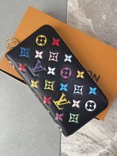 Louis Vuitton マルチカラーキーケース - メルカリ