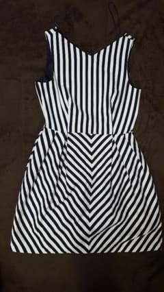 ZARA　ワンピース　ZARA BASIC モノトーンのサムネイル