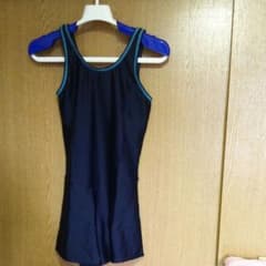 ワンピース 水着 のサムネイル