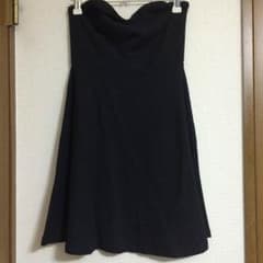 黒いミニワンピのサムネイル