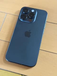 iPhone 15Pro スペースブラック 本体のサムネイル