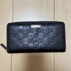 GUCCI ブラックレザー 長財布 GGパターンのサムネイル