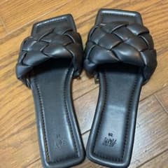 H&M  編み込みサンダル　38のサムネイル