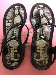 teva サンダルのサムネイル