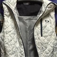 OAKLEY   ベストのサムネイル