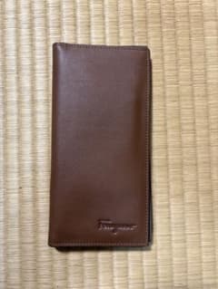 Salvatore Ferragamo フェラガモ 二つ折り長財布のサムネイル