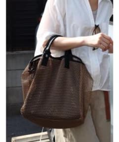 新品 下げ札あり ヤマダヤ CLOVE メッシュレザートートバック ベージュ 