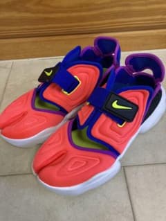 さらに値下げしました　NIKE ナイキ アクアリフト　マルチ　24.5のサムネイル