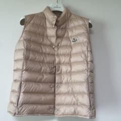 jj様 専用 モンクレール ダウンベスト ピンク longue saison - メルカリ