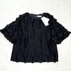 新品タグ付 ✨ ADORE ウェービーカットジャガードブラウス 38 - メルカリ