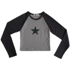 Tシャツ トップス 長袖 星 スタープリントのサムネイル