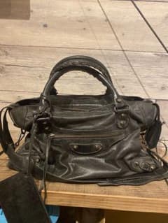 バレンシアガ　バッグのサムネイル