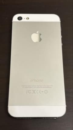 Apple iPhone 5 シルバー ME042J/A 16GB au版のサムネイル