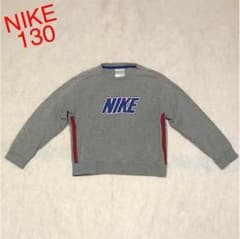 130 NIKE グレー トレーナーのサムネイル