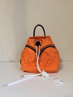 TOGA × OUTDOOR PRODUCTS ドローストリングバッグ　オレンジのサムネイル
