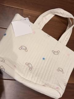 【新品】サンリオ　イブル　ヌビバック　トートバッグ　シナモロール　ホワイト M