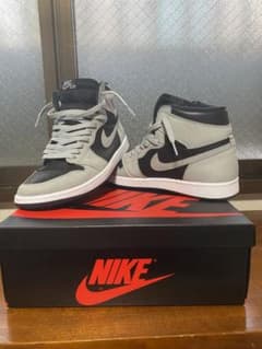 (めのす様専用)エアジョーダン1  High OG シャドウ2.0のサムネイル